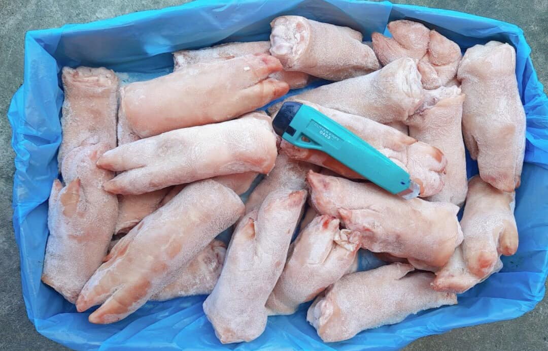 Dựng Heo Trước Đông Lạnh Nhập Khẩu
